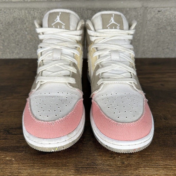 Nike Air Jordan 1 Mid SE GS Pastel Grind Shoes Size 5Y Sneaker DJ0338 100 - Picture 5 of 10